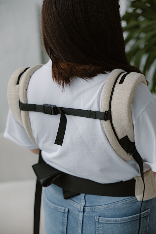 Nosítko Kavka Multi Age Pro - Papyrus Linen + slintáčky