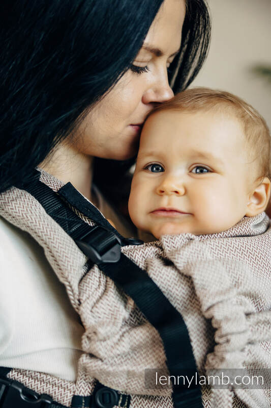 LennyUpGrade - Little Herringbone Almond